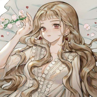白冰长期炫富引争议